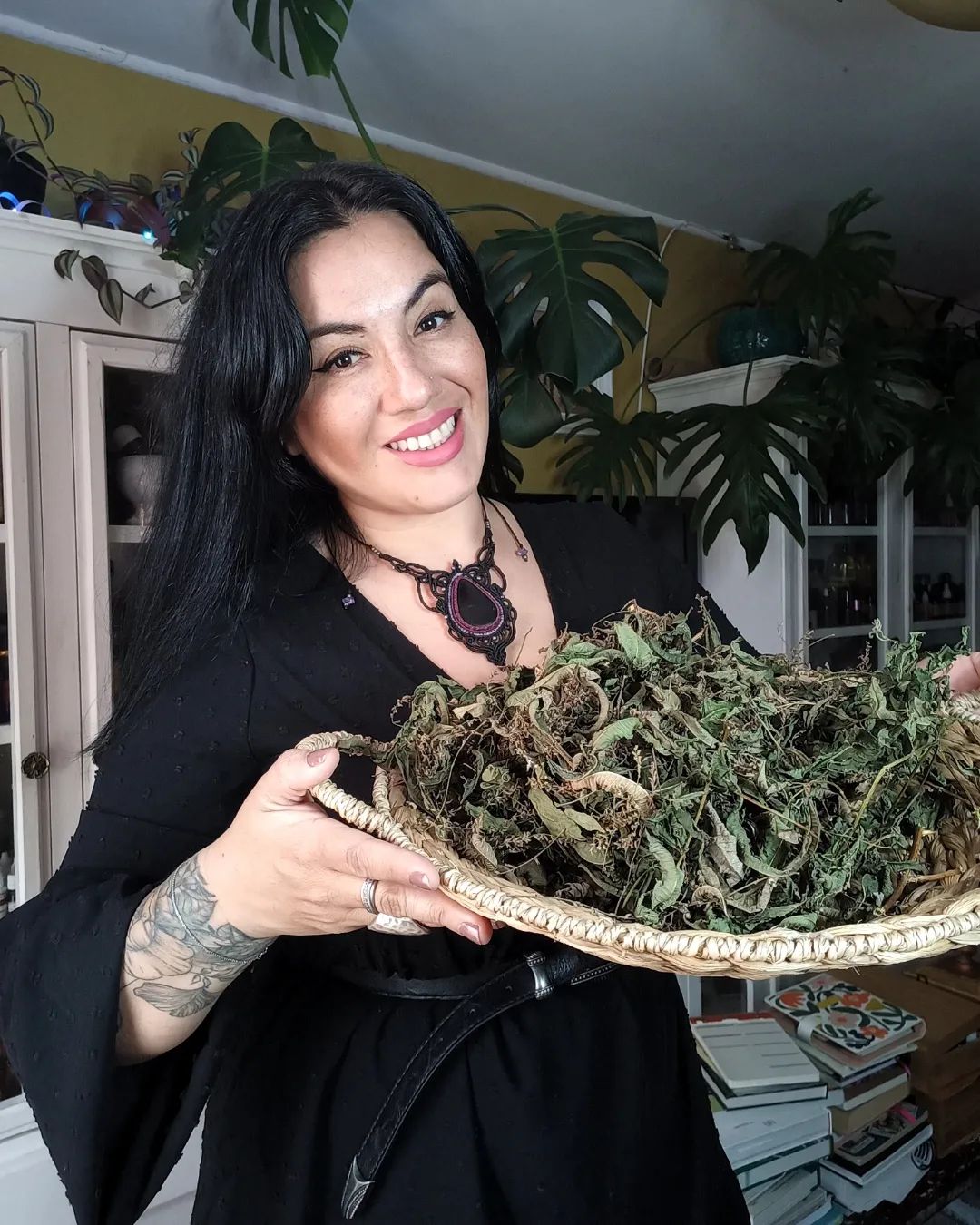Natalia Aguilera, La Enfermera Botánica